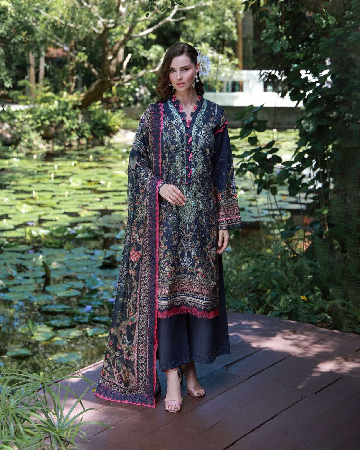 URBANE EMBROIDERED LAWNS BY JADE